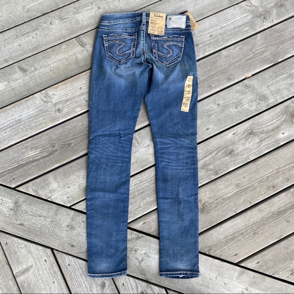 NWT || Silver Jeans Low Rise Tuesday Fit - Picture 6 of 8